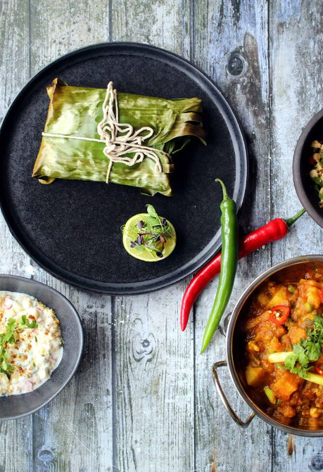 BANANA LEAF BAKED BASS & PRAWN